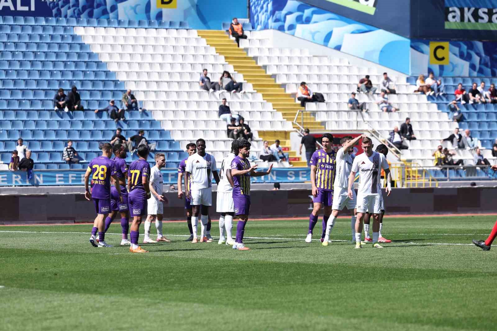 Trendyol Süper Lig: Eyüpspor: 0 - Gaziantep FK: 0 (İlk yarı) 13 trendyol super lig eyupspor 0 gaziantep fk 0 ilk yari 9 wSb1INbm
