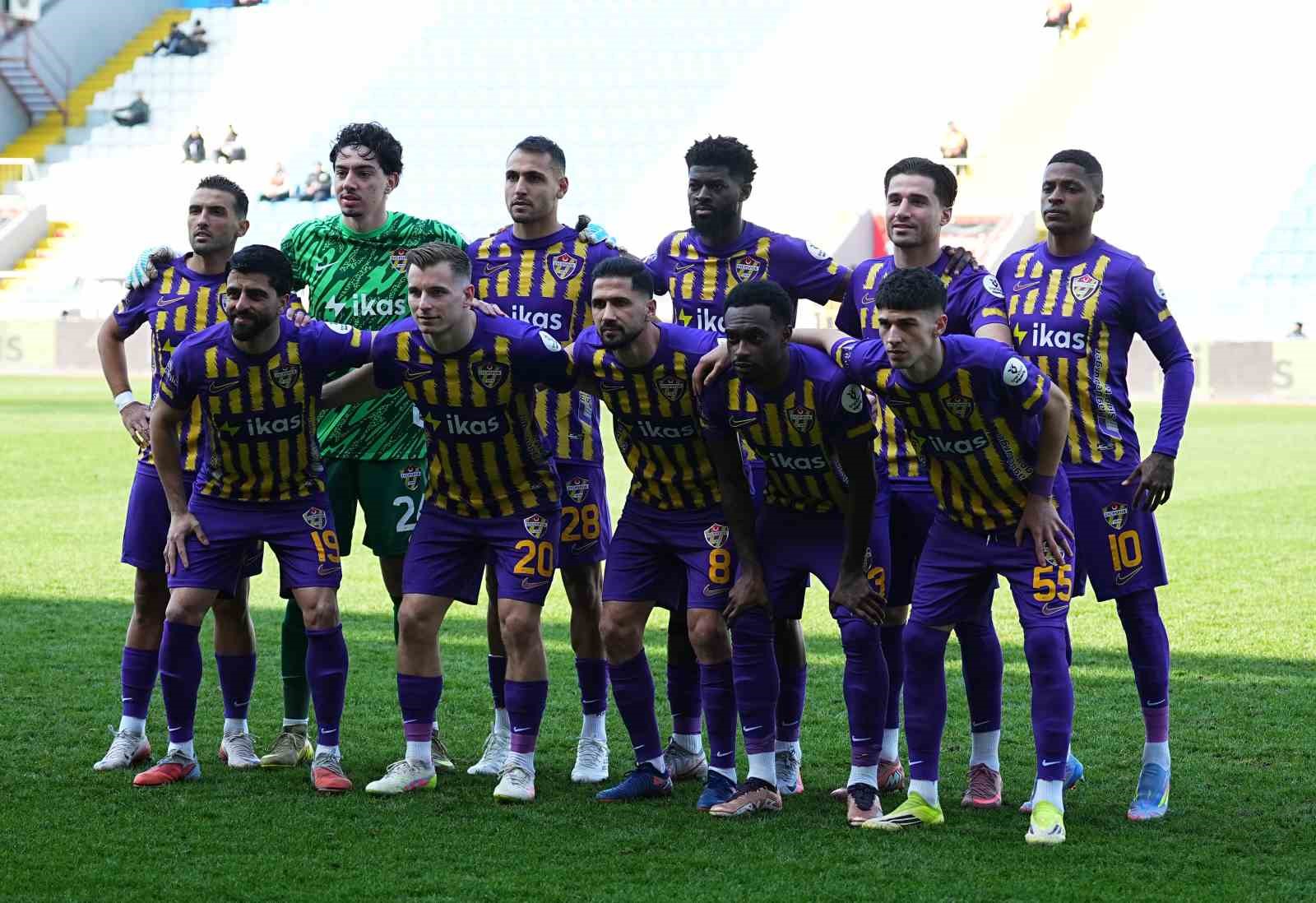 Trendyol Süper Lig: Eyüpspor: 0 - Gençlerbirliği: 0 (Maç devam ediyor) 9 trendyol super lig eyupspor 0 genclerbirligi 0 mac devam ediyor 5 zpujLbLq