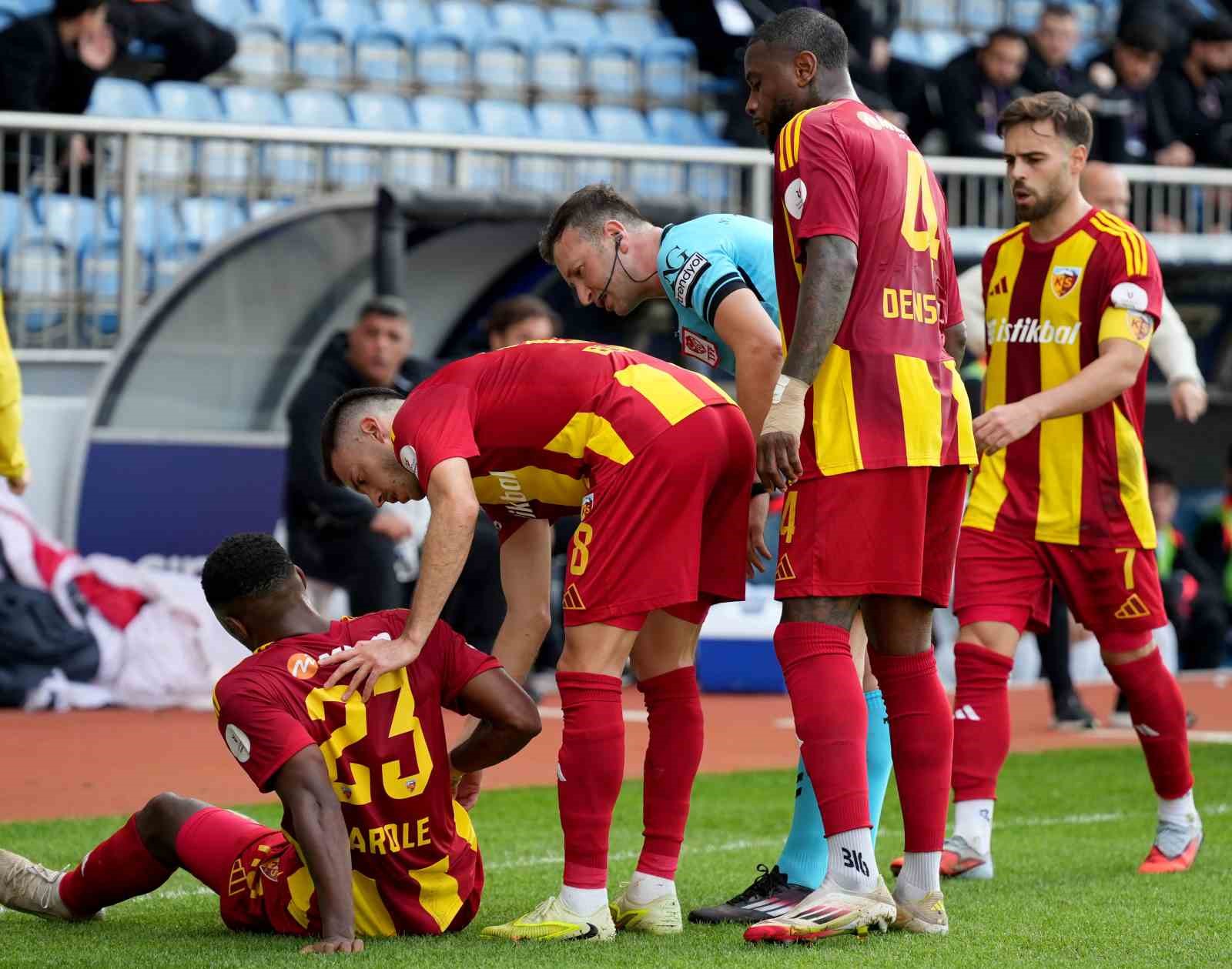 Trendyol Süper Lig: Eyüpspor: 0 - Kayserispor:0 (İlk yarı) 6 trendyol super lig eyupspor 0 kayserispor0 ilk yari 2 QGGFLkG1
