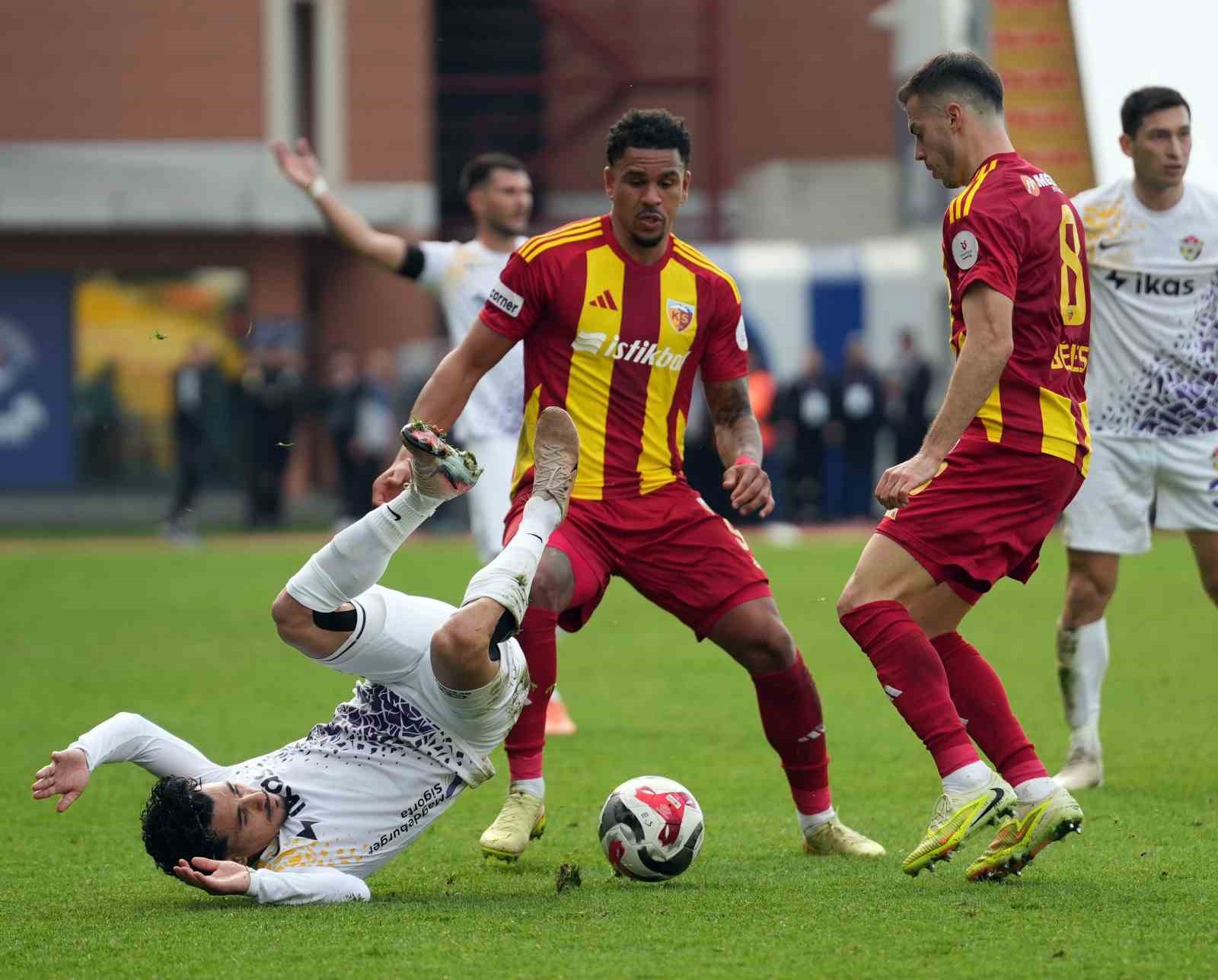 Trendyol Süper Lig: Eyüpspor: 0 - Kayserispor:0 (İlk yarı) 12 trendyol super lig eyupspor 0 kayserispor0 ilk yari 8 LtQkaT89
