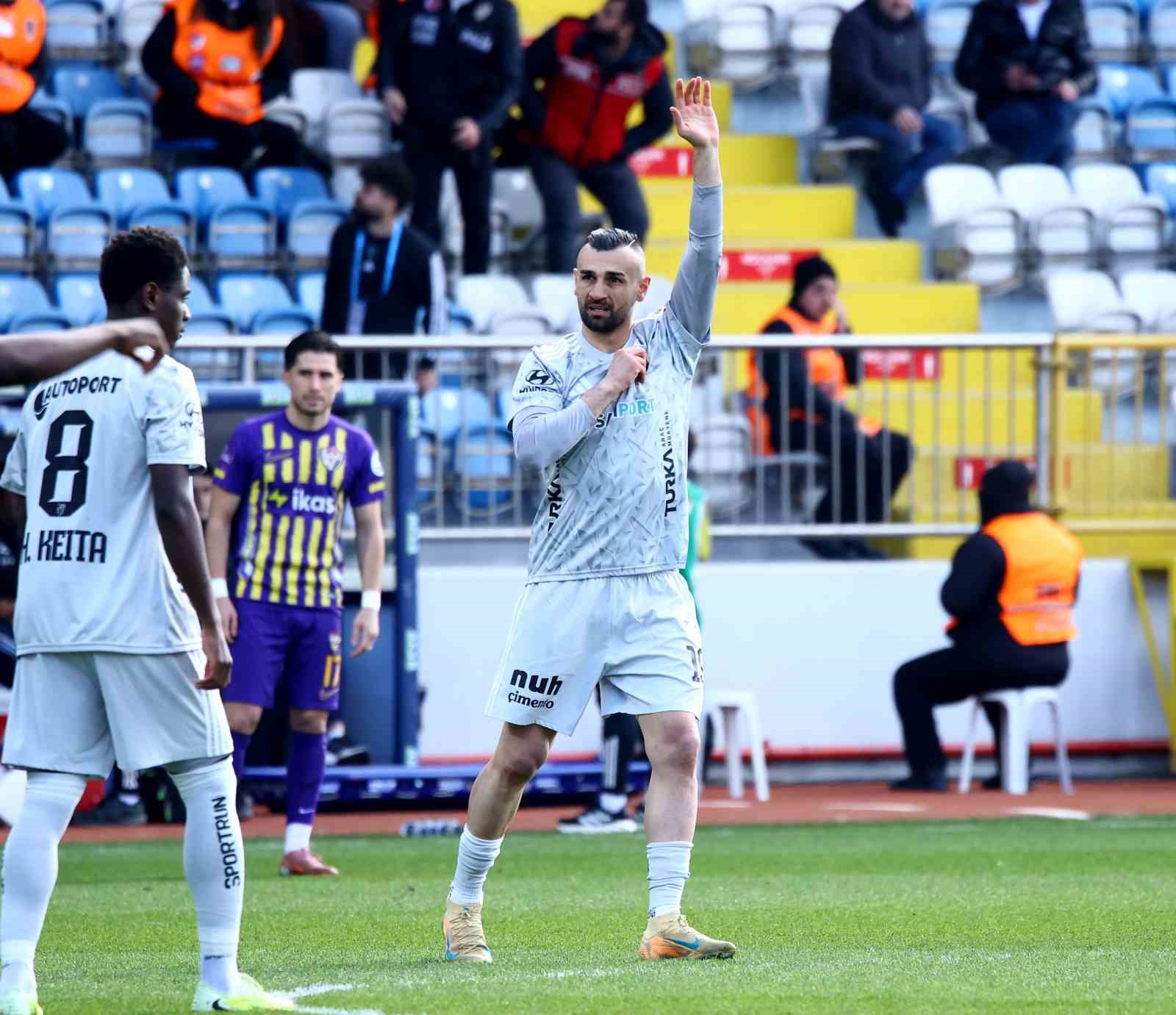 trendyol super lig eyupspor 0 kocaelispor 1 mac devam ediyor 14 kLr26fgN