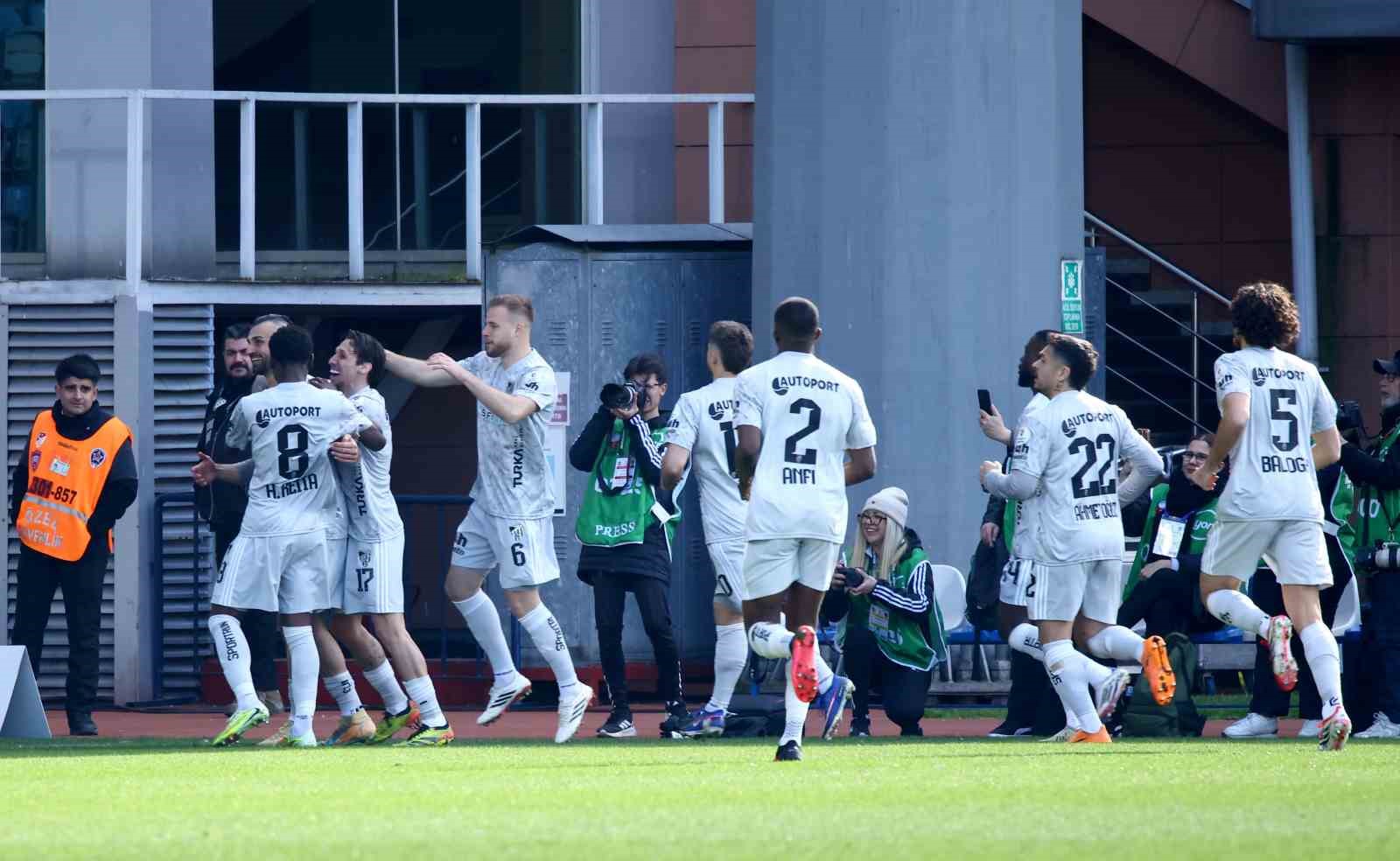 trendyol super lig eyupspor 0 kocaelispor 1 mac devam ediyor 9