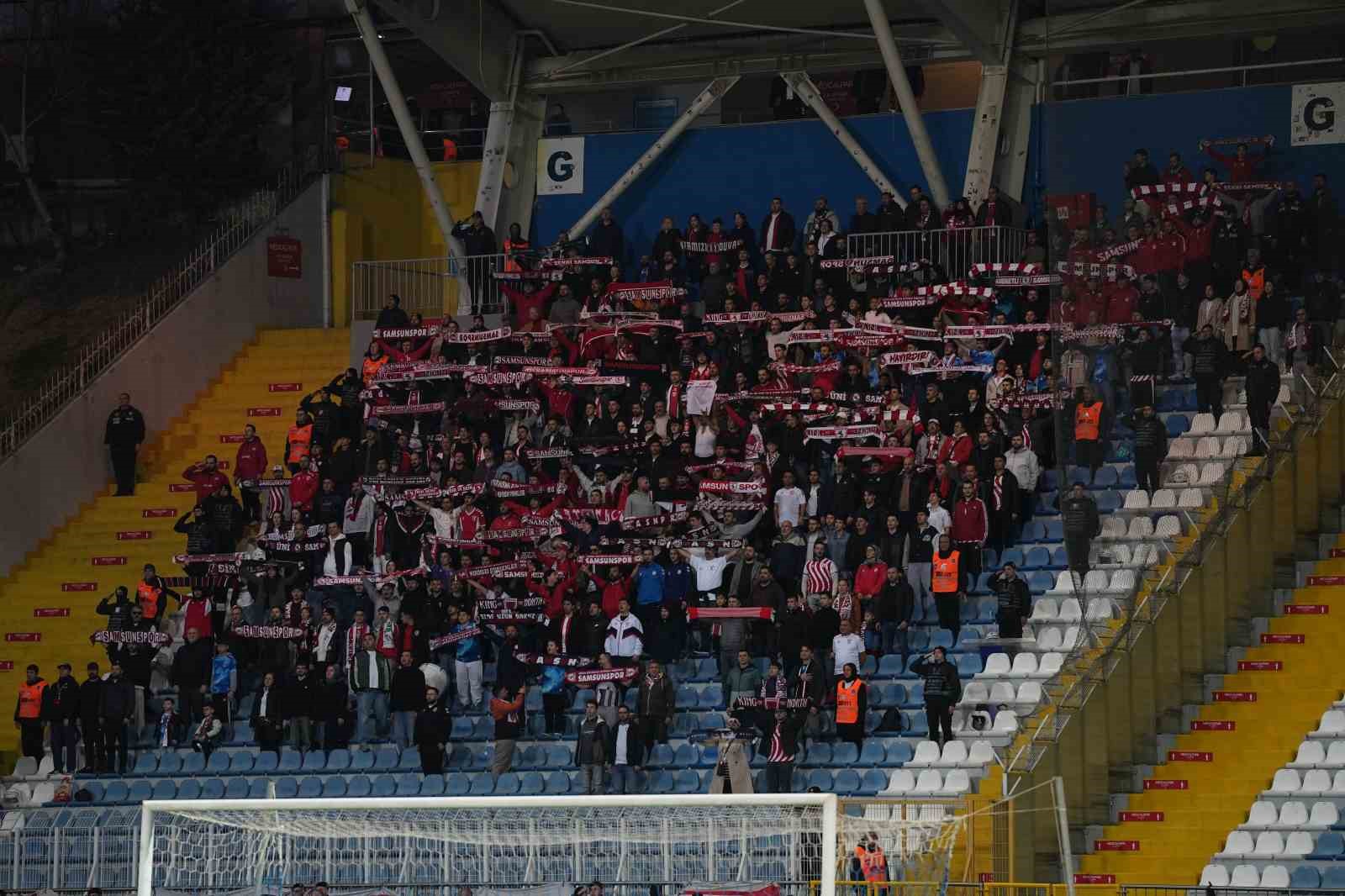 trendyol super lig eyupspor 0 samsunspor 0 mac devam ediyor 3 HcP5qBDb