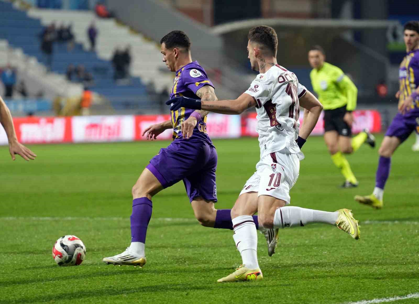 trendyol super lig eyupspor 0 trabzonspor 0 mac devam ediyor 14 hkp5rTgI