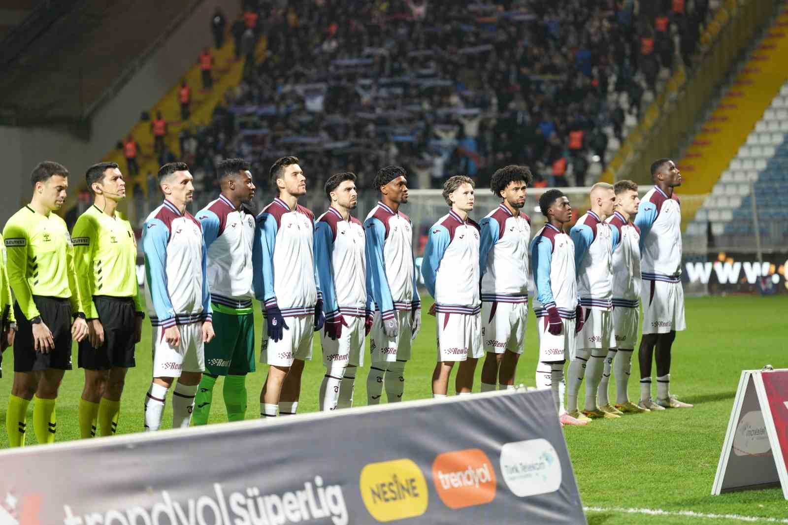 trendyol super lig eyupspor 0 trabzonspor 0 mac devam ediyor 5 h8jzSDwl