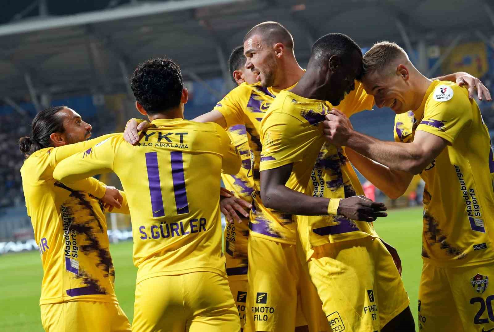 trendyol super lig eyupspor 1 kasimpasa 0 ilk yari 17 r6RyQefb