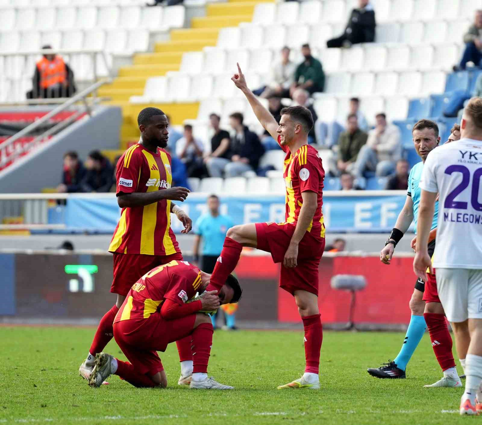 Trendyol Süper Lig: Eyüpspor: 1 - Kayserispor: 1 (Maç sonucu) 12 trendyol super lig eyupspor 1 kayserispor 1 mac sonucu 8 6WdBsPeC