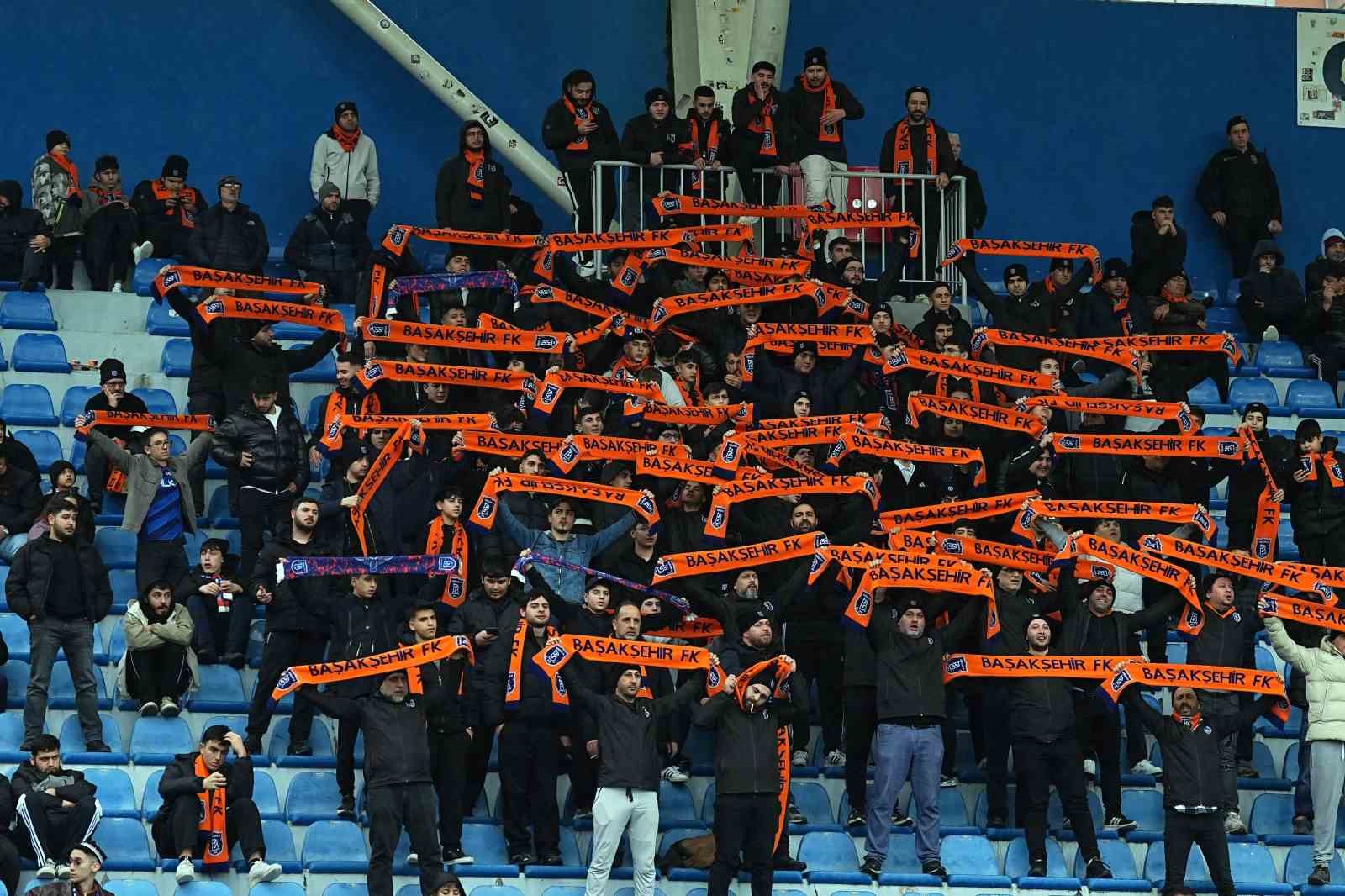 trendyol super lig eyupspor 1 rams basaksehir 2 mac sonucu 2 D1bCUmYl