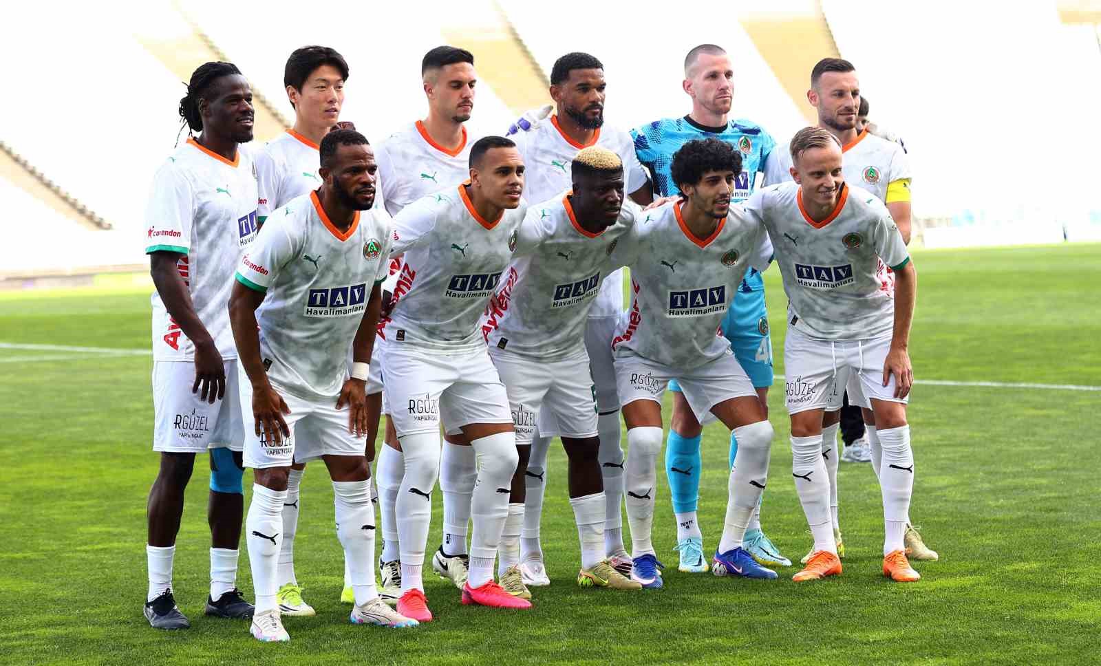 trendyol super lig fatih karagumruk 0 corendon alanyaspor 0 mac devam ediyor 3 BlNeWz6l