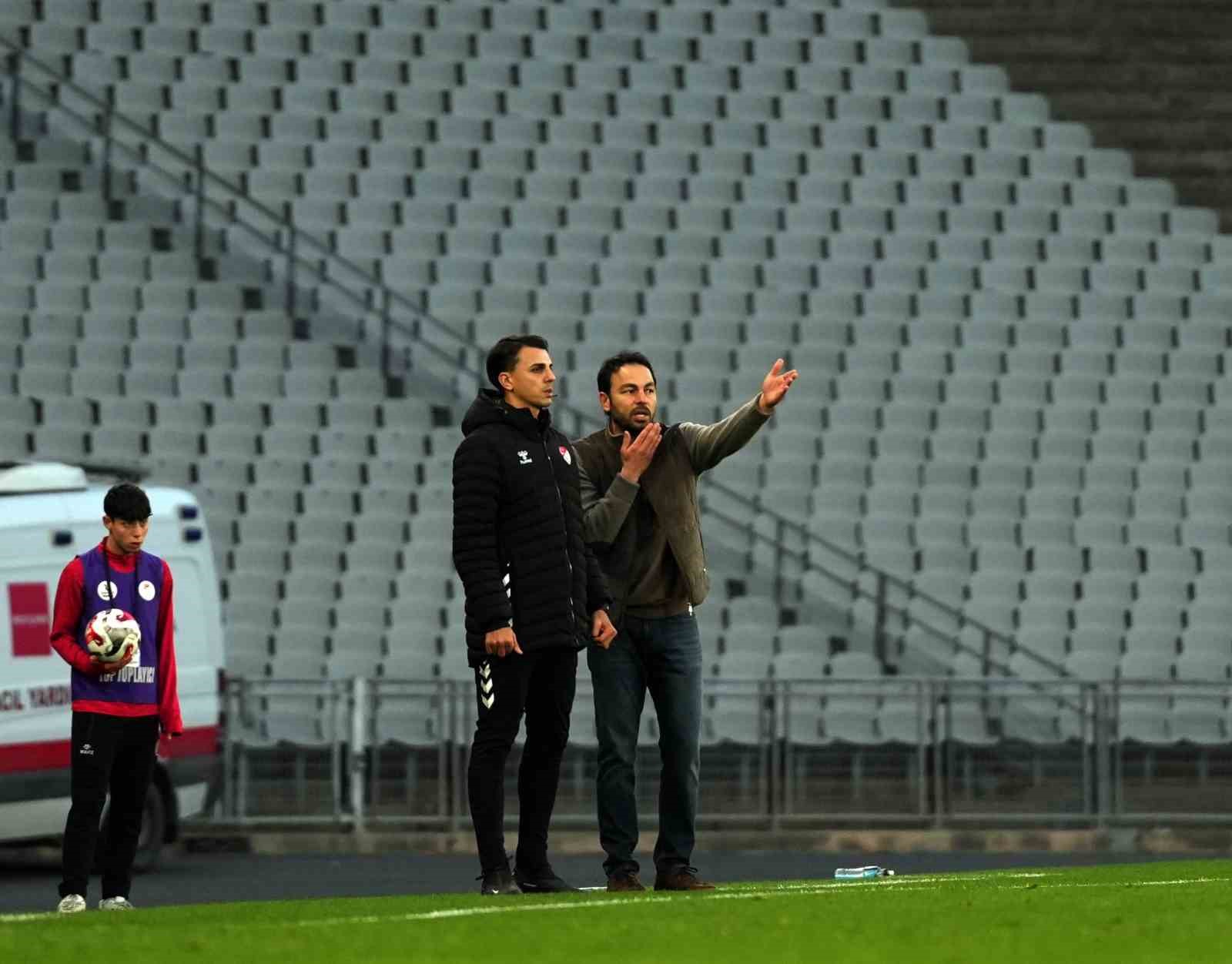 Trendyol Süper Lig: Fatih Karagümrük: 0 - Kocaelispor: 0 (İlk yarı) 5 trendyol super lig fatih karagumruk 0 kocaelispor 0 ilk yari 1 KC2EIlLv