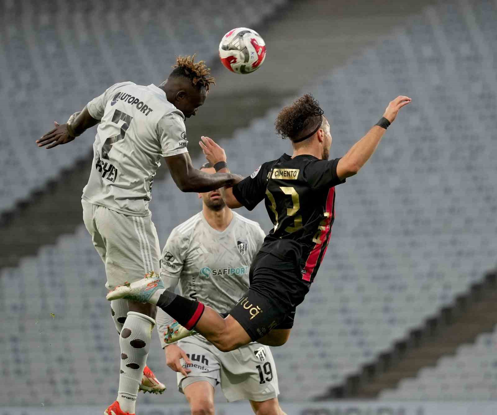 Trendyol Süper Lig: Fatih Karagümrük: 0 - Kocaelispor: 0 (İlk yarı) 7 trendyol super lig fatih karagumruk 0 kocaelispor 0 ilk yari 3 3lOFTC9a