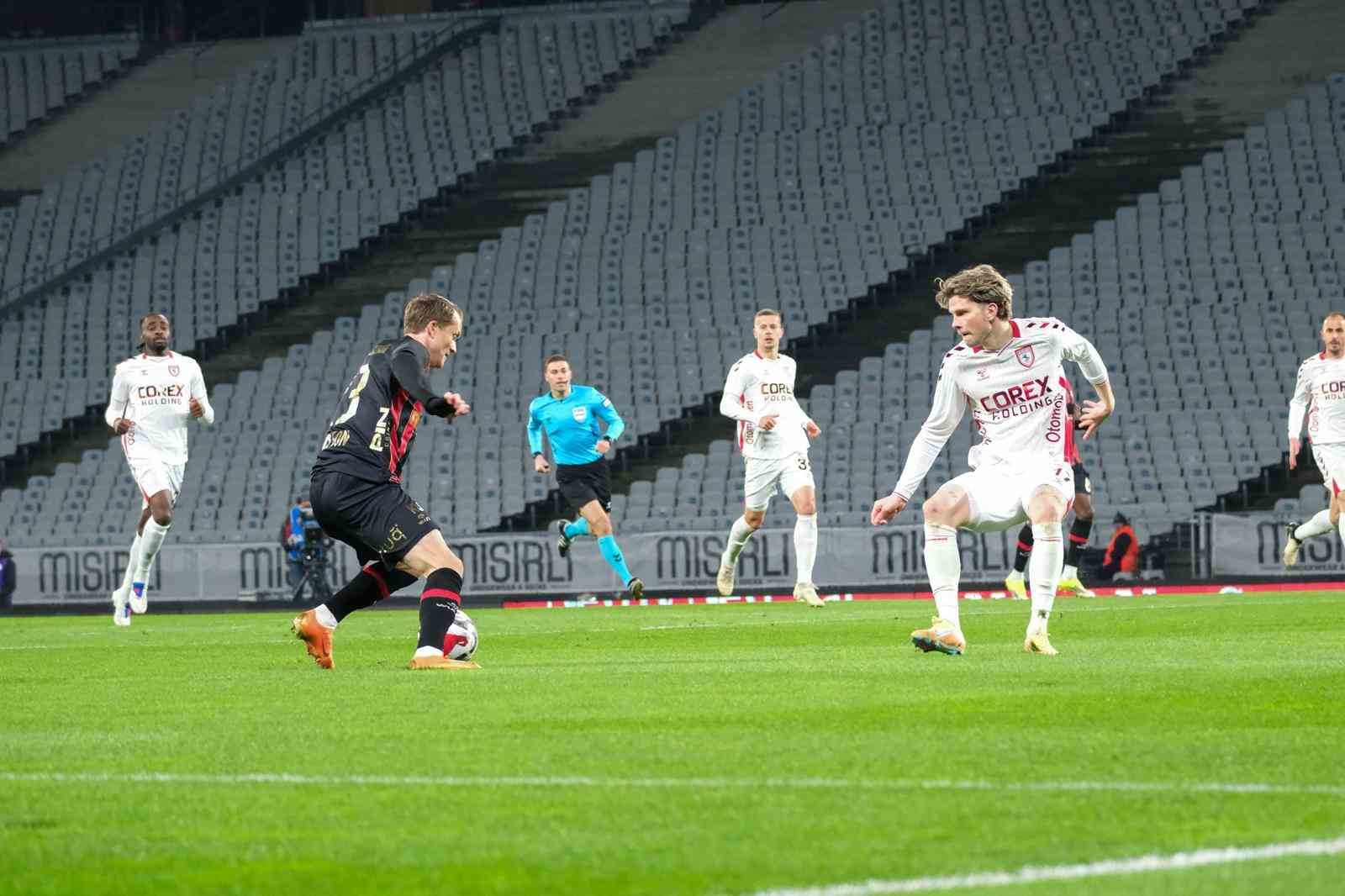 Trendyol Süper Lig: Fatih Karagümrük: 0 - Samsunspor: 0 (İlk yarı) 4 trendyol super lig fatih karagumruk 0 samsunspor 0 ilk yari 0 2Ymde2NX
