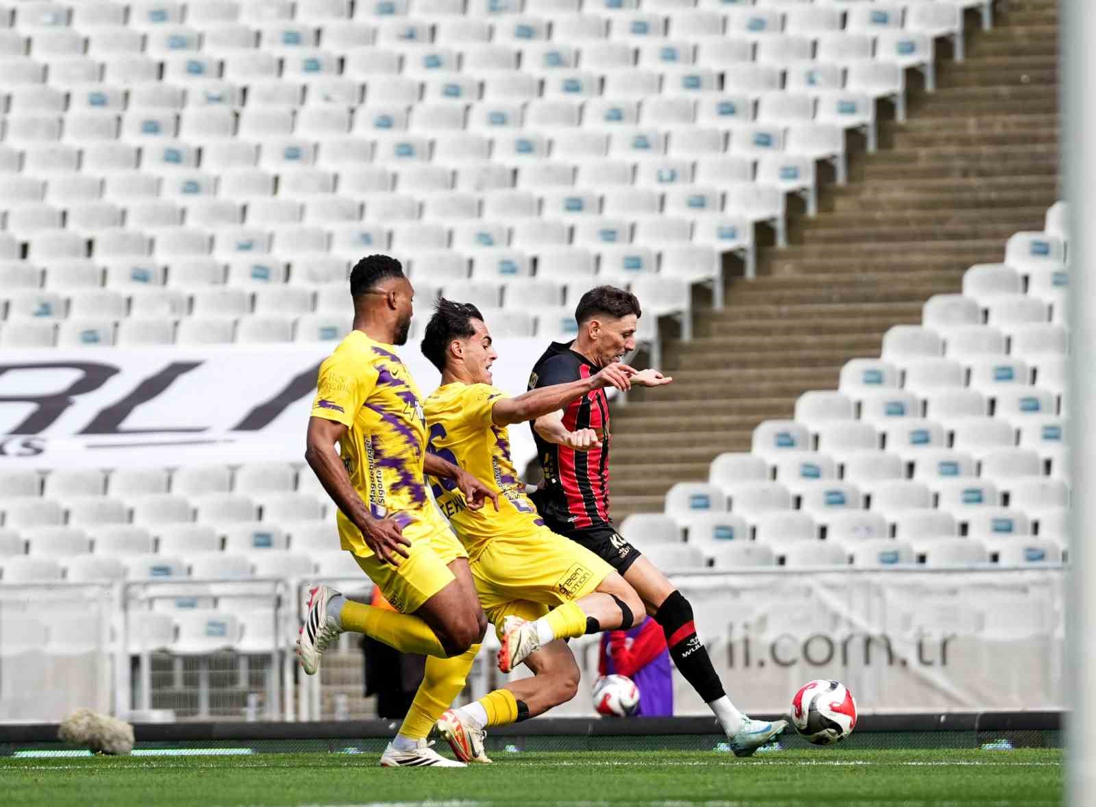trendyol super lig fatih karagumruk 1 eyupspor 2 ilk yari 10 hcPyUmEB