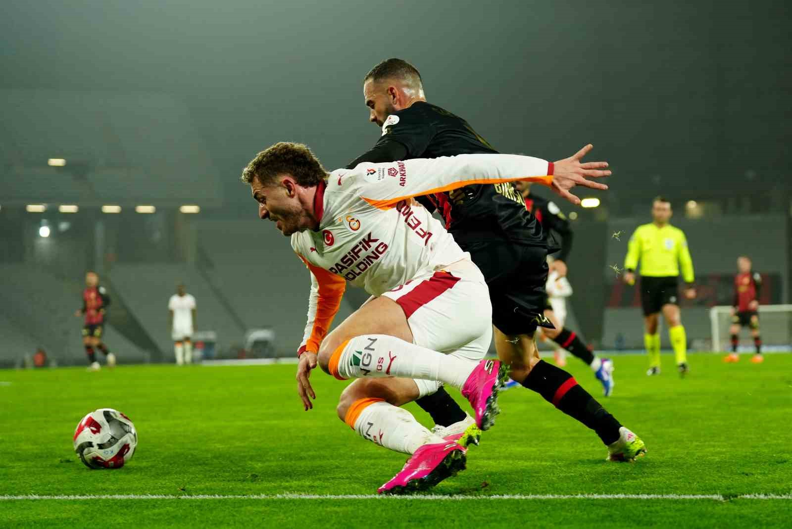 trendyol super lig fatih karagumruk 1 galatasaray 1 ilk yari 1 3WZ3GTLV