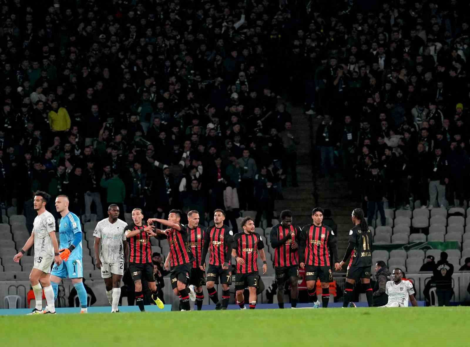 trendyol super lig fatih karagumruk 1 kocaelispor 1 mac sonucu 6 RD9suW9z
