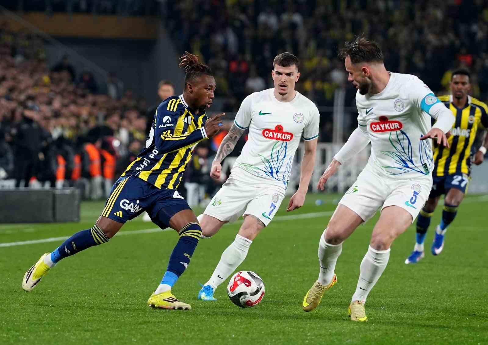 Trendyol Süper Lig: Fenerbahçe: 0 - Çaykur Rizespor: 0 (Maç devam ediyor) 28 trendyol super lig fenerbahce 0 caykur rizespor 0 mac devam ediyor 24 C8U7qqsn