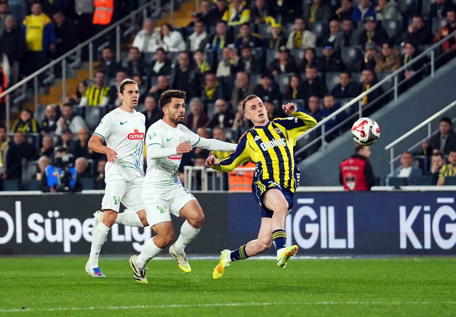 Trendyol Süper Lig: Fenerbahçe: 0 - Çaykur Rizespor: 0 (Maç devam ediyor) 32 trendyol super lig fenerbahce 0 caykur rizespor 0 mac devam ediyor 28 gz3CjcTs