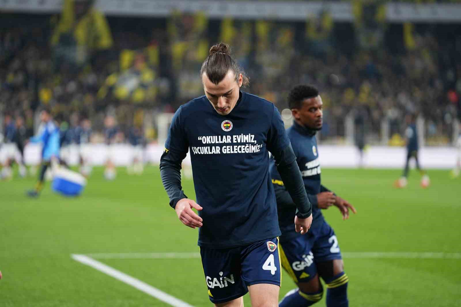 Trendyol Süper Lig: Fenerbahçe: 0 - Çaykur Rizespor: 0 (Maç devam ediyor) 9 trendyol super lig fenerbahce 0 caykur rizespor 0 mac devam ediyor 5 AWgtN5Yv