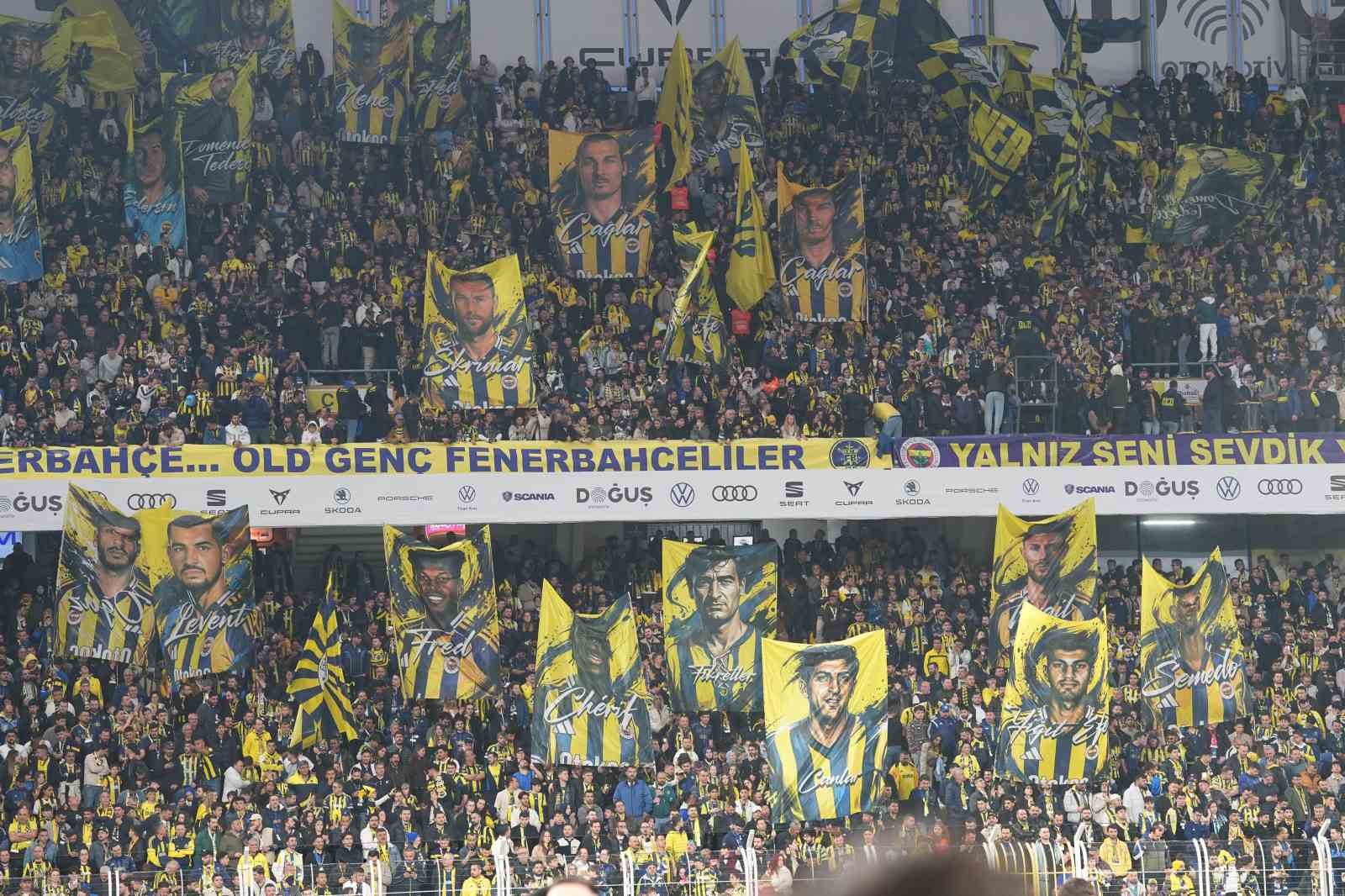 Trendyol Süper Lig: Fenerbahçe: 0 - Çaykur Rizespor: 0 (Maç devam ediyor) 11 trendyol super lig fenerbahce 0 caykur rizespor 0 mac devam ediyor 7 QYzYrTg5