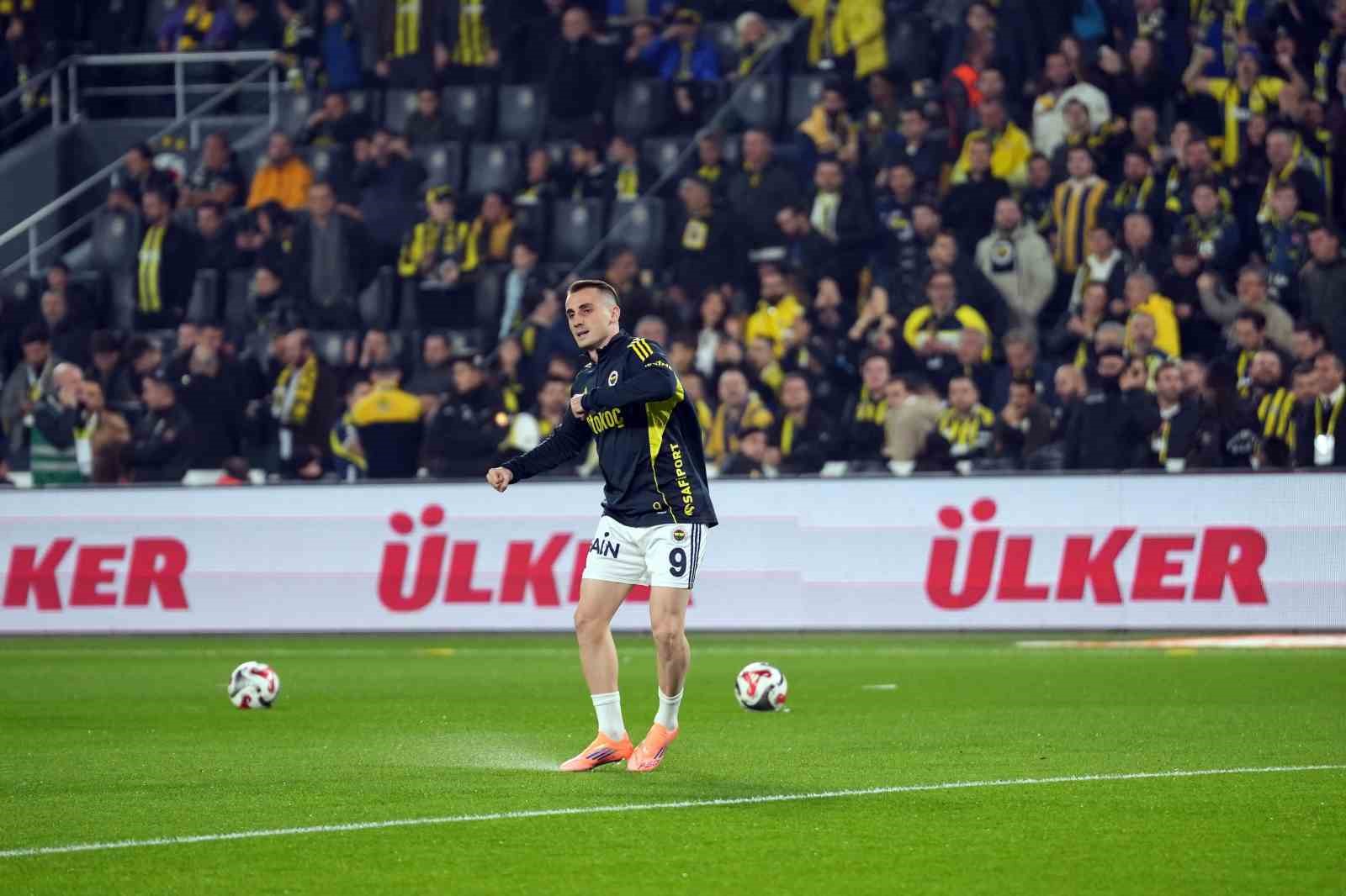 trendyol super lig fenerbahce 0 galatasaray 0 mac devam ediyor 3 ShwNPckm