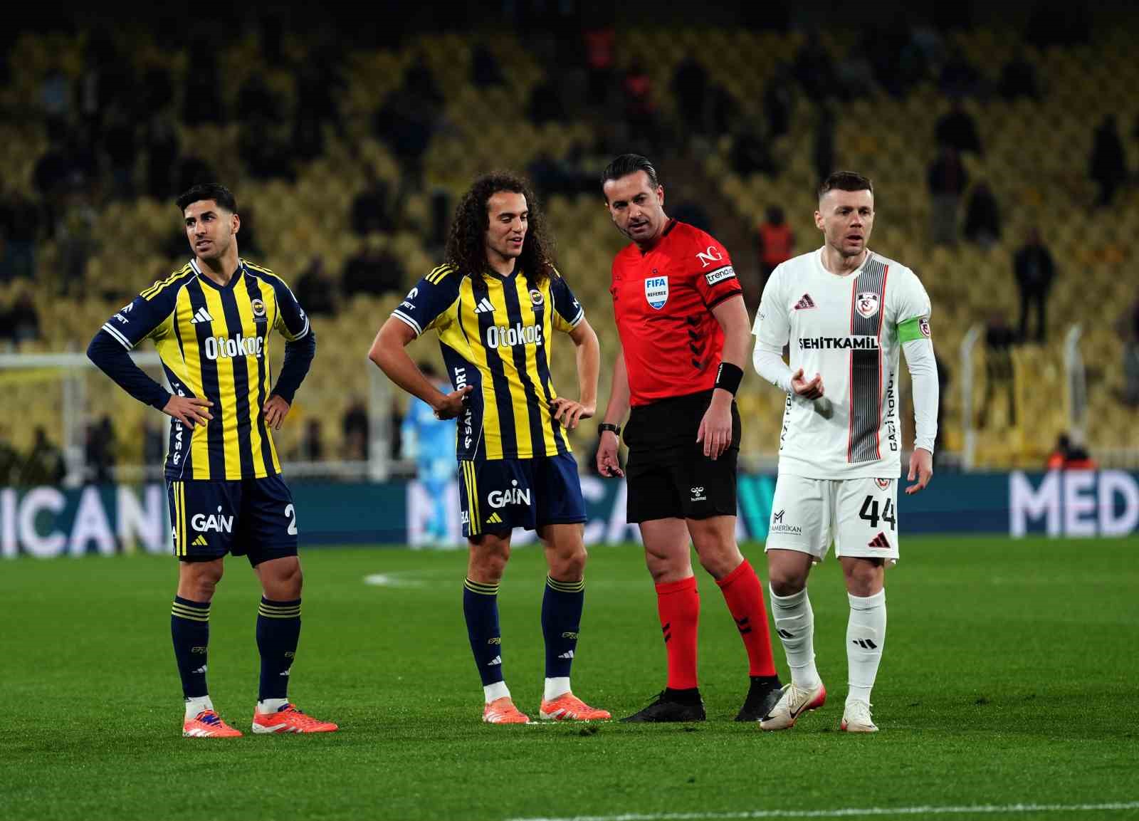 trendyol super lig fenerbahce 0 gaziantep fk 0 mac devam ediyor 17