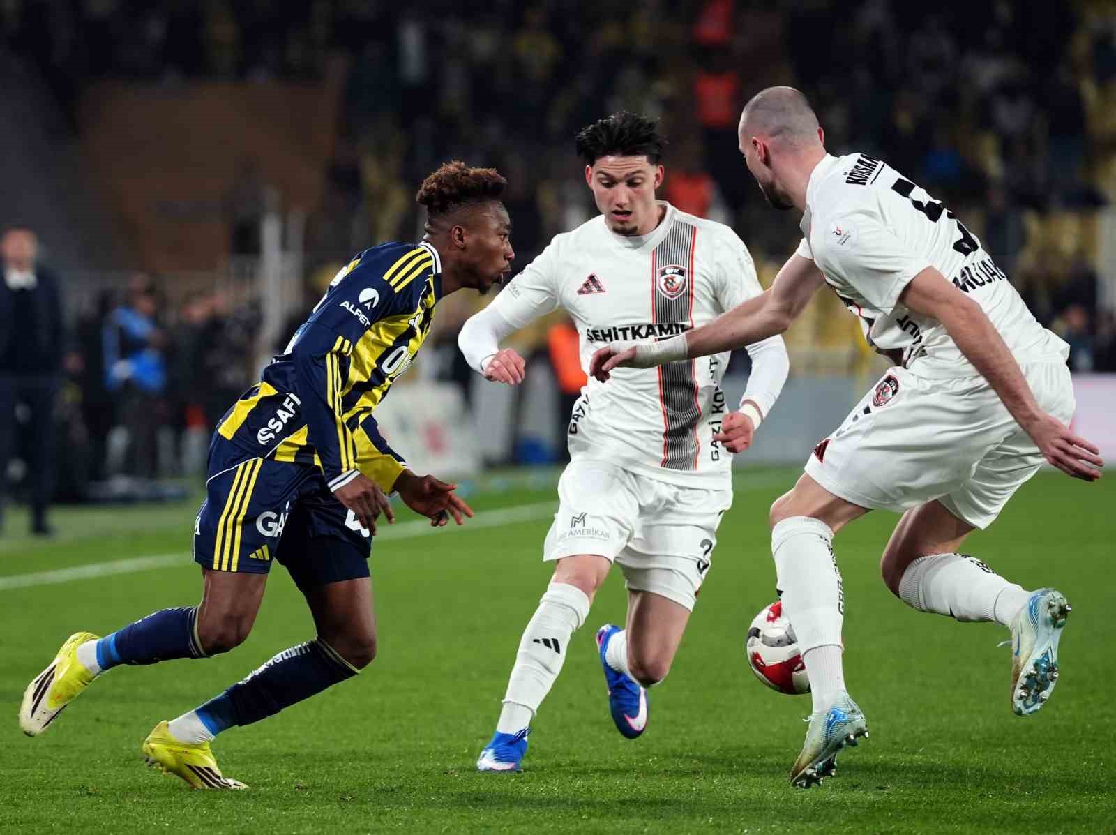 trendyol super lig fenerbahce 0 gaziantep fk 0 mac devam ediyor 21 4qITcSdI