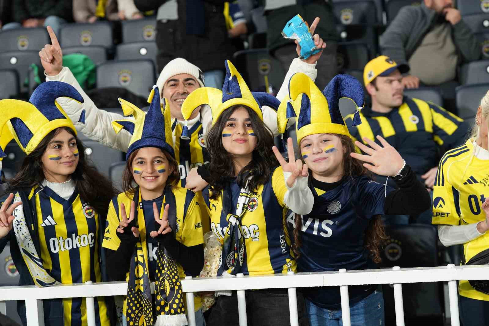 trendyol super lig fenerbahce 0 konyaspor 0 mac devam ediyor 6
