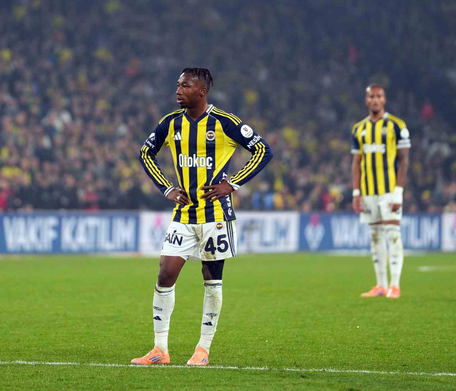 trendyol super lig fenerbahce 1 galatasaray 1 mac sonucu 10 AOhmUnSM