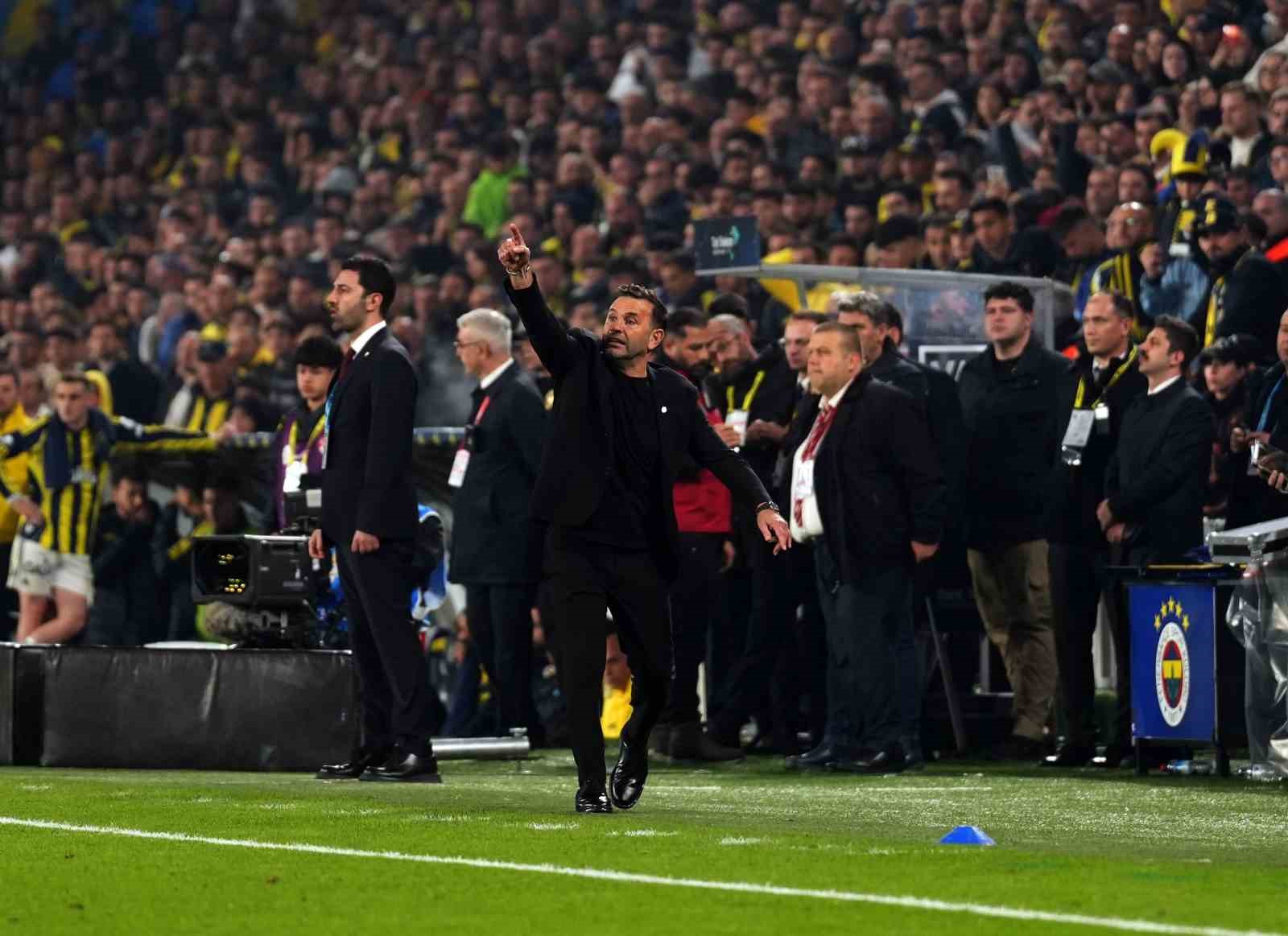 trendyol super lig fenerbahce 1 galatasaray 1 mac sonucu 14 QNp6DiXm