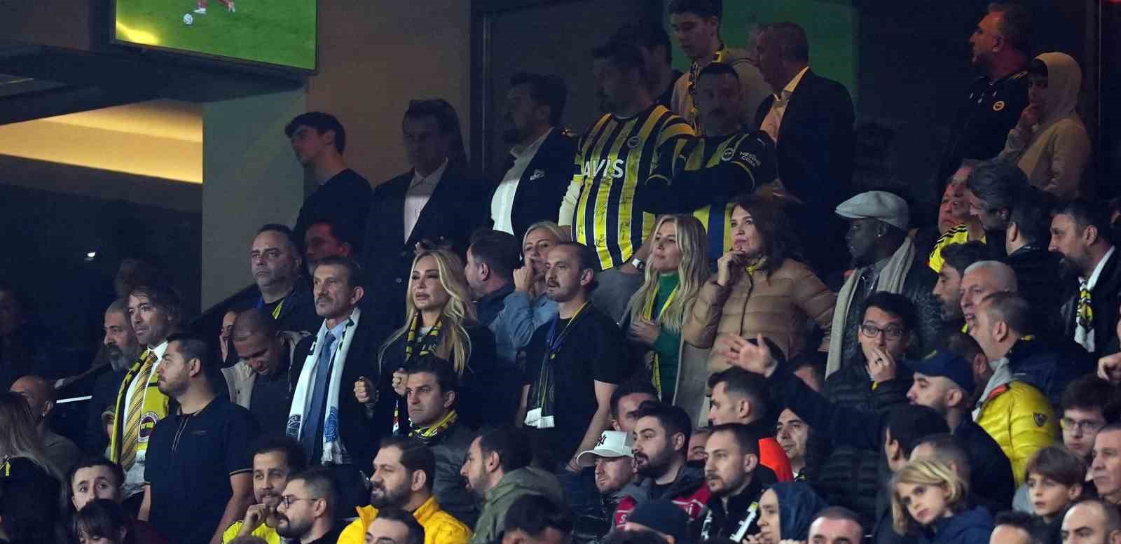 trendyol super lig fenerbahce 1 galatasaray 1 mac sonucu 8 slN7Z8bC