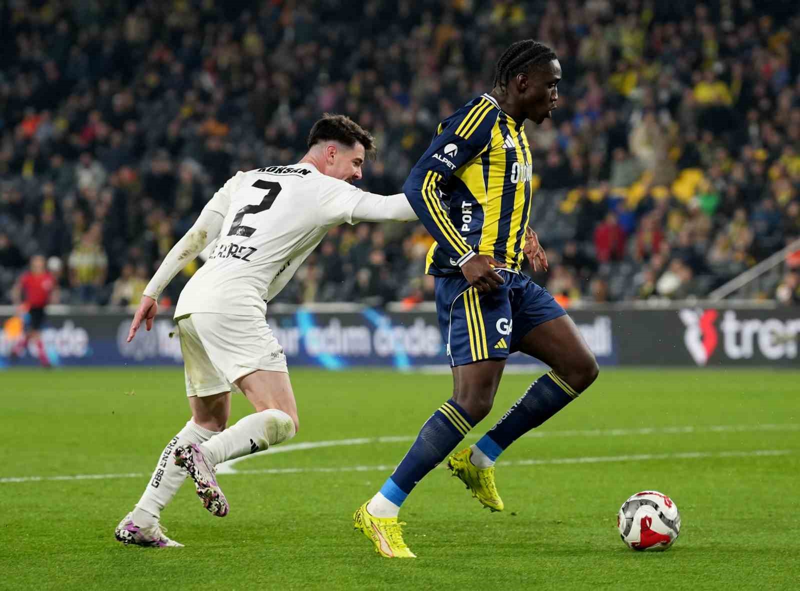 trendyol super lig fenerbahce 1 gaziantep fk 0 ilk yari 12 LdjKbR3Z