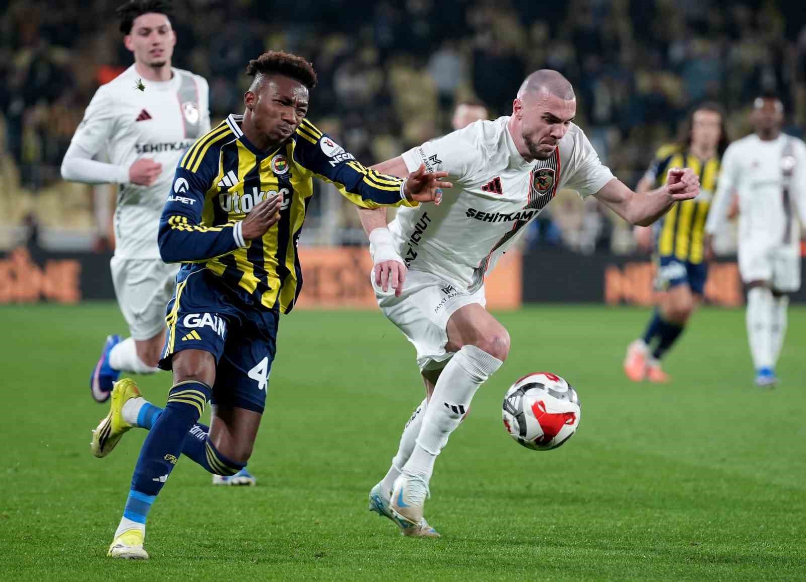 trendyol super lig fenerbahce 1 gaziantep fk 0 ilk yari 2 Jt2fdNw1