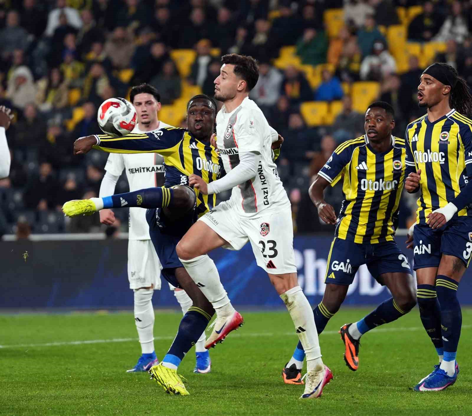 trendyol super lig fenerbahce 1 gaziantep fk 0 ilk yari 8 DIR4VVnV