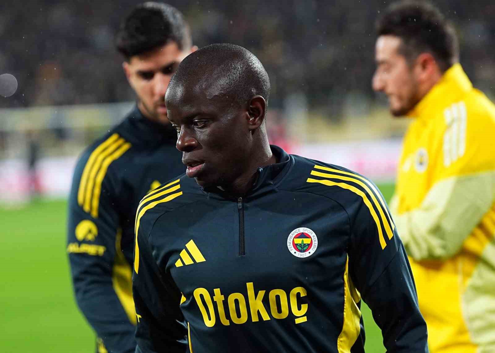 trendyol super lig fenerbahce 1 genclerbirligi 0 mac devam ediyor 10 BLgMiAC2