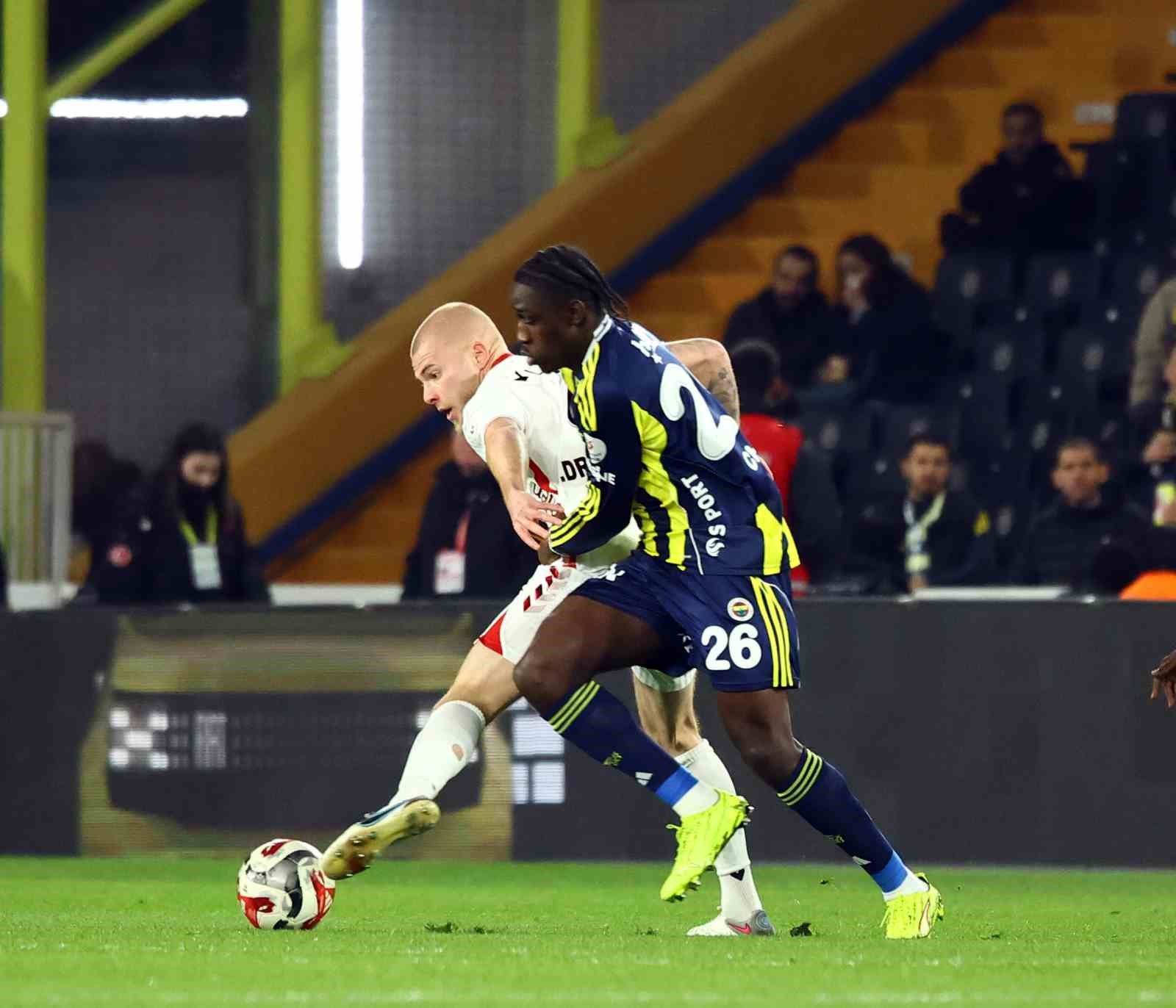 trendyol super lig fenerbahce 1 samsunspor 1 mac devam ediyor 24 3YnrjdWR