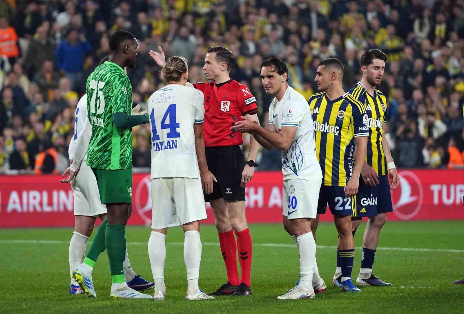 trendyol super lig fenerbahce 2 caykur rizespor 2 mac sonucu 22 KpKvEFSZ