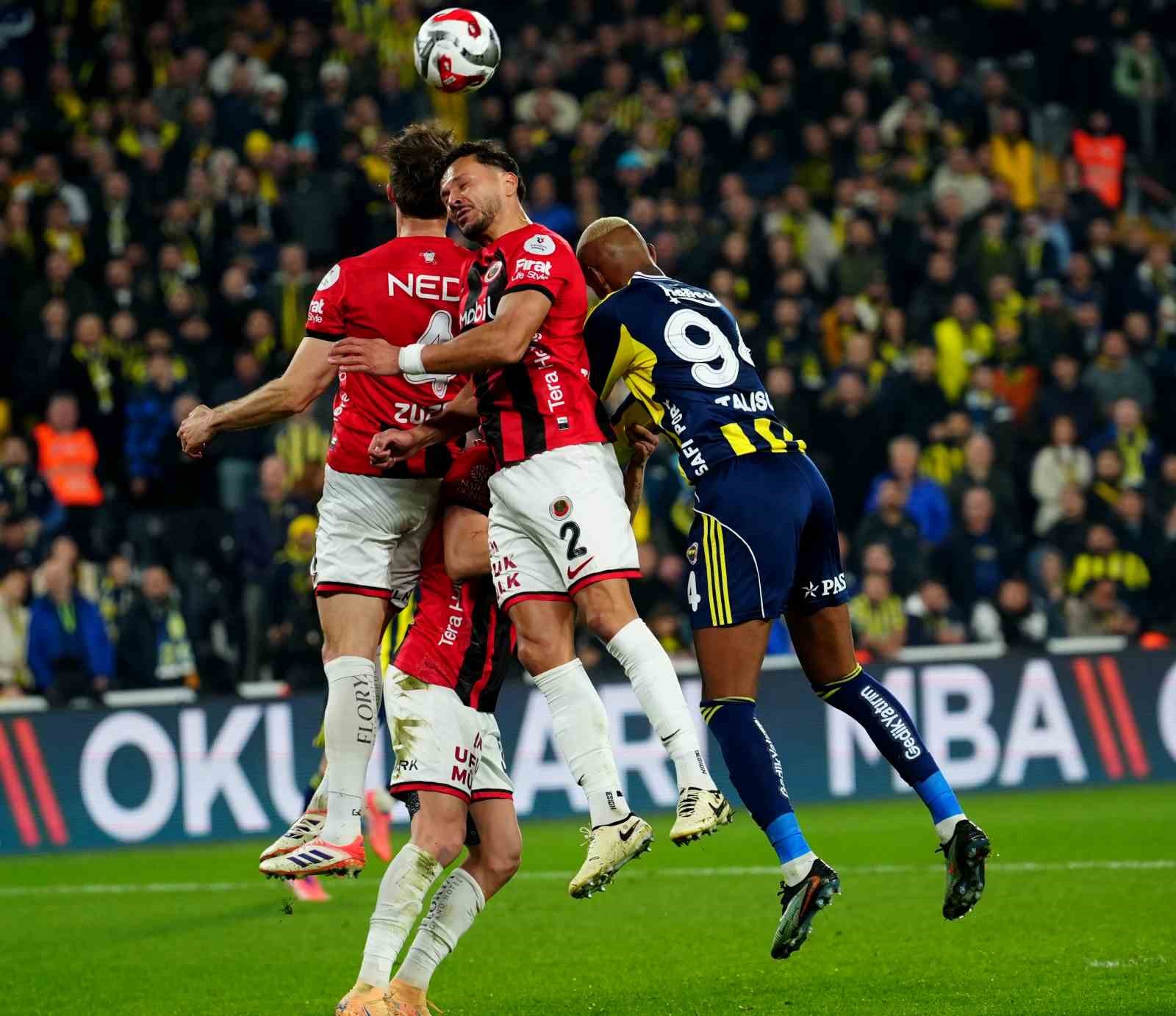 trendyol super lig fenerbahce 3 genclerbirligi 0 ilk yari 29 9PVQCC6O