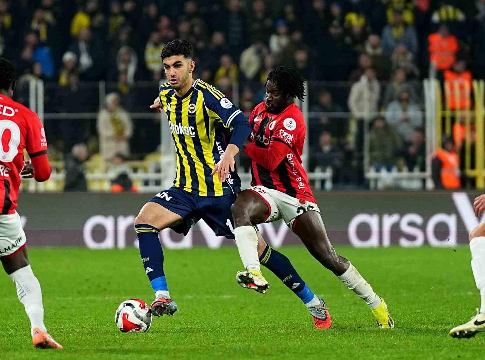 trendyol super lig fenerbahce 3 genclerbirligi 1 mac sonucu 12 OybIDwS2