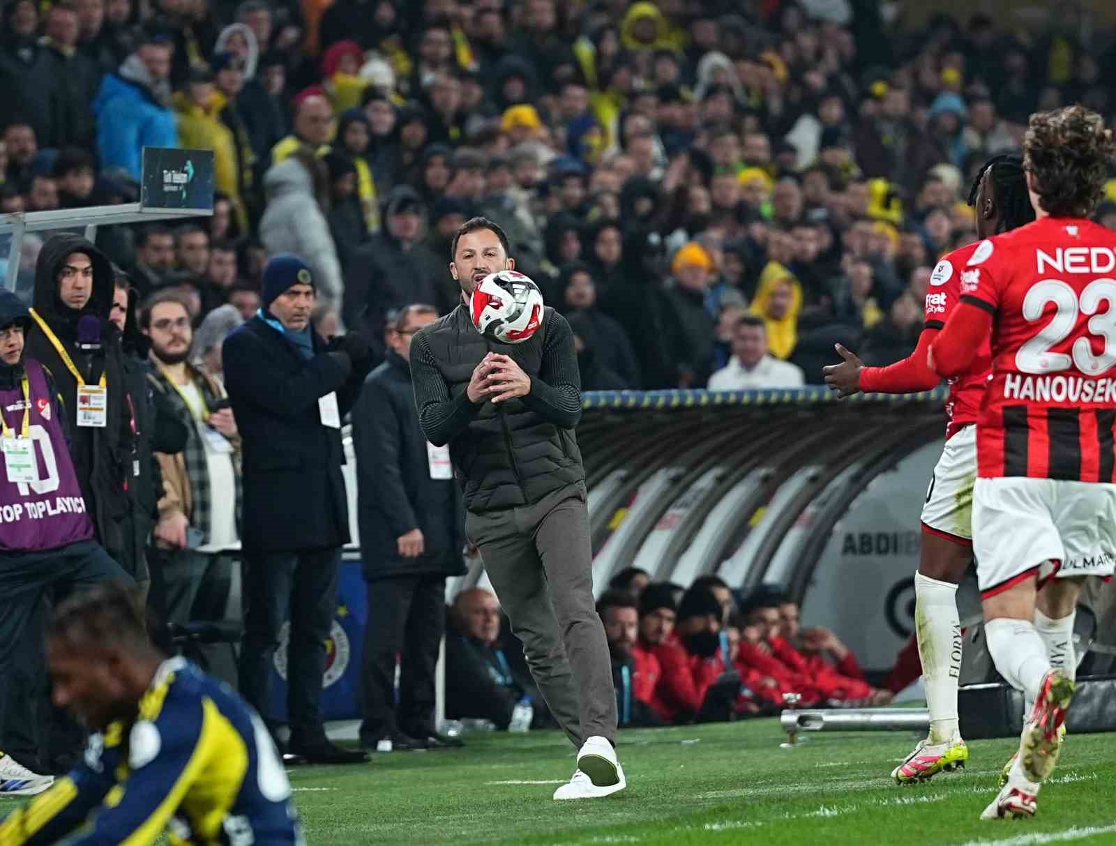 trendyol super lig fenerbahce 3 genclerbirligi 1 mac sonucu 27 pJ15hwkR