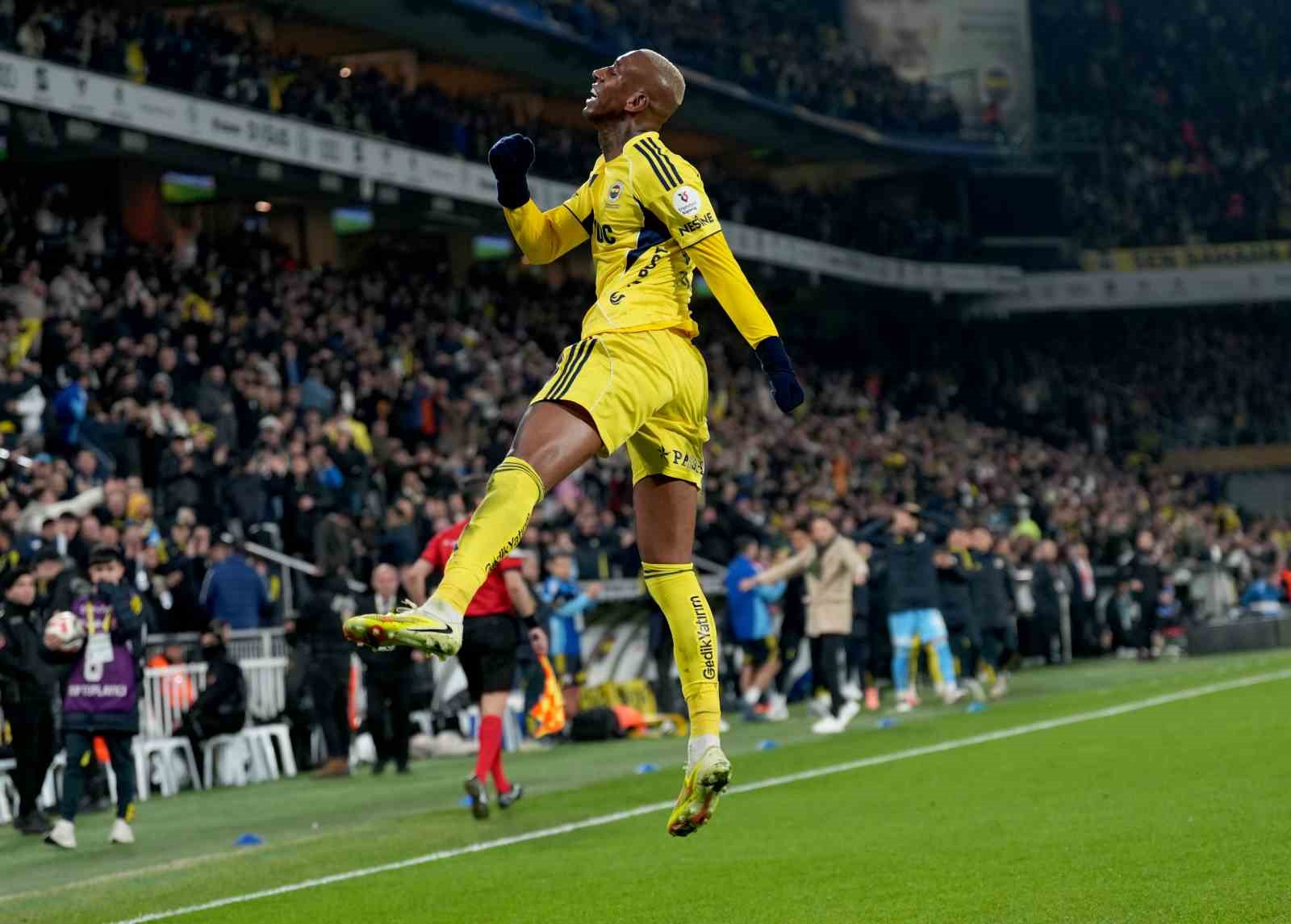 trendyol super lig fenerbahce 3 konyaspor 0 ilk yari 29 daPVmF7Q