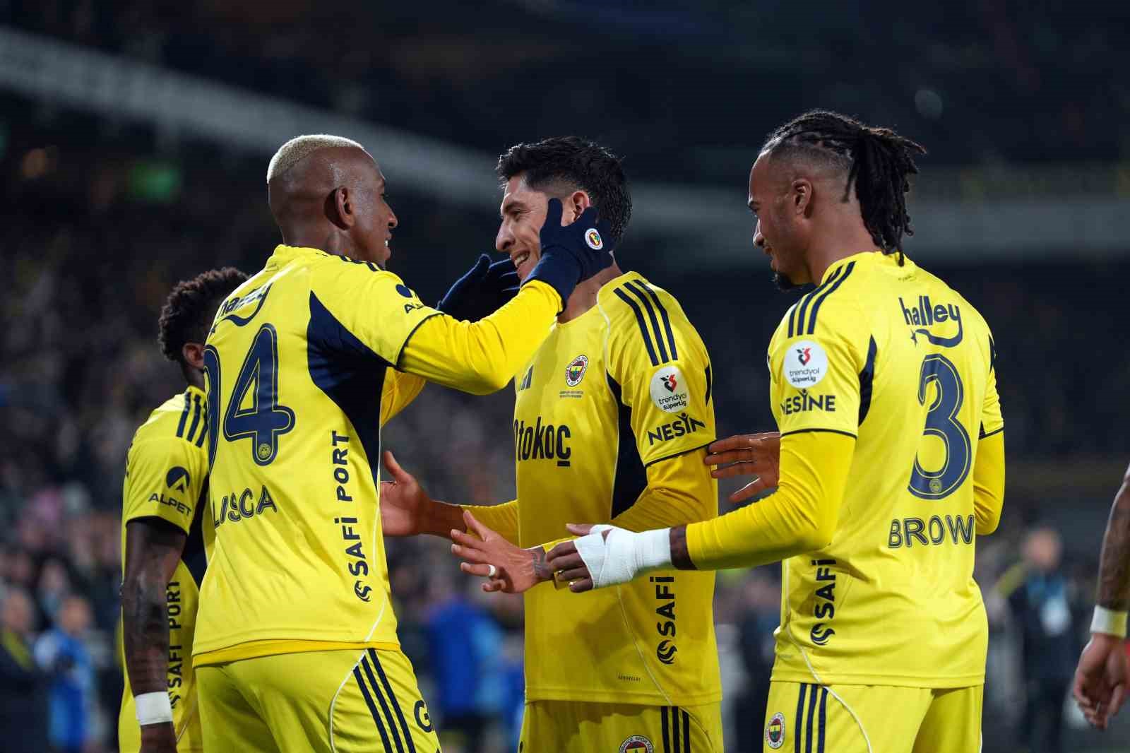 trendyol super lig fenerbahce 3 konyaspor 0 ilk yari 37 ycfhfgEs