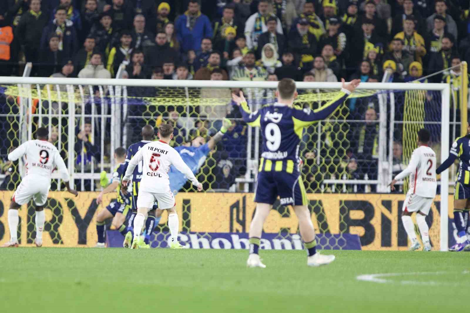 Trendyol Süper Lig: Fenerbahçe: 3 - Samsunspor: 2 (Maç sonucu) 15 trendyol super lig fenerbahce 3 samsunspor 2 mac sonucu 11 X1LCPppf
