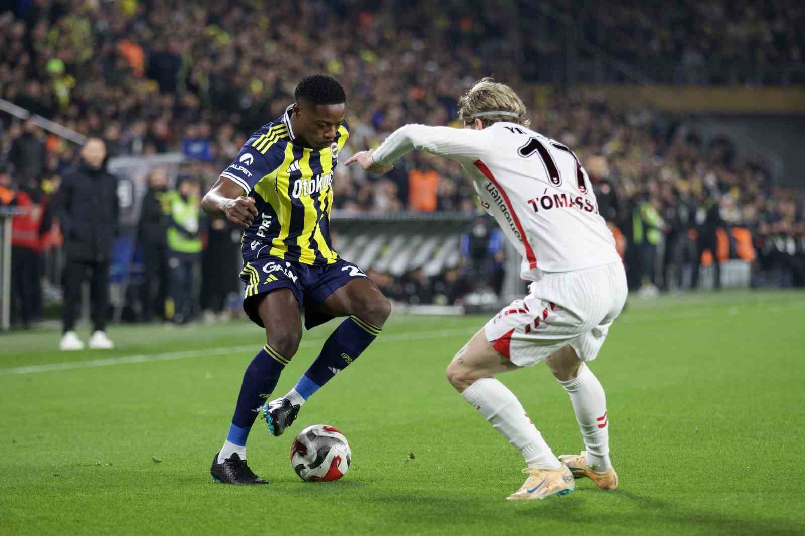 Trendyol Süper Lig: Fenerbahçe: 3 - Samsunspor: 2 (Maç sonucu) 17 trendyol super lig fenerbahce 3 samsunspor 2 mac sonucu 13 tFGTlMvF