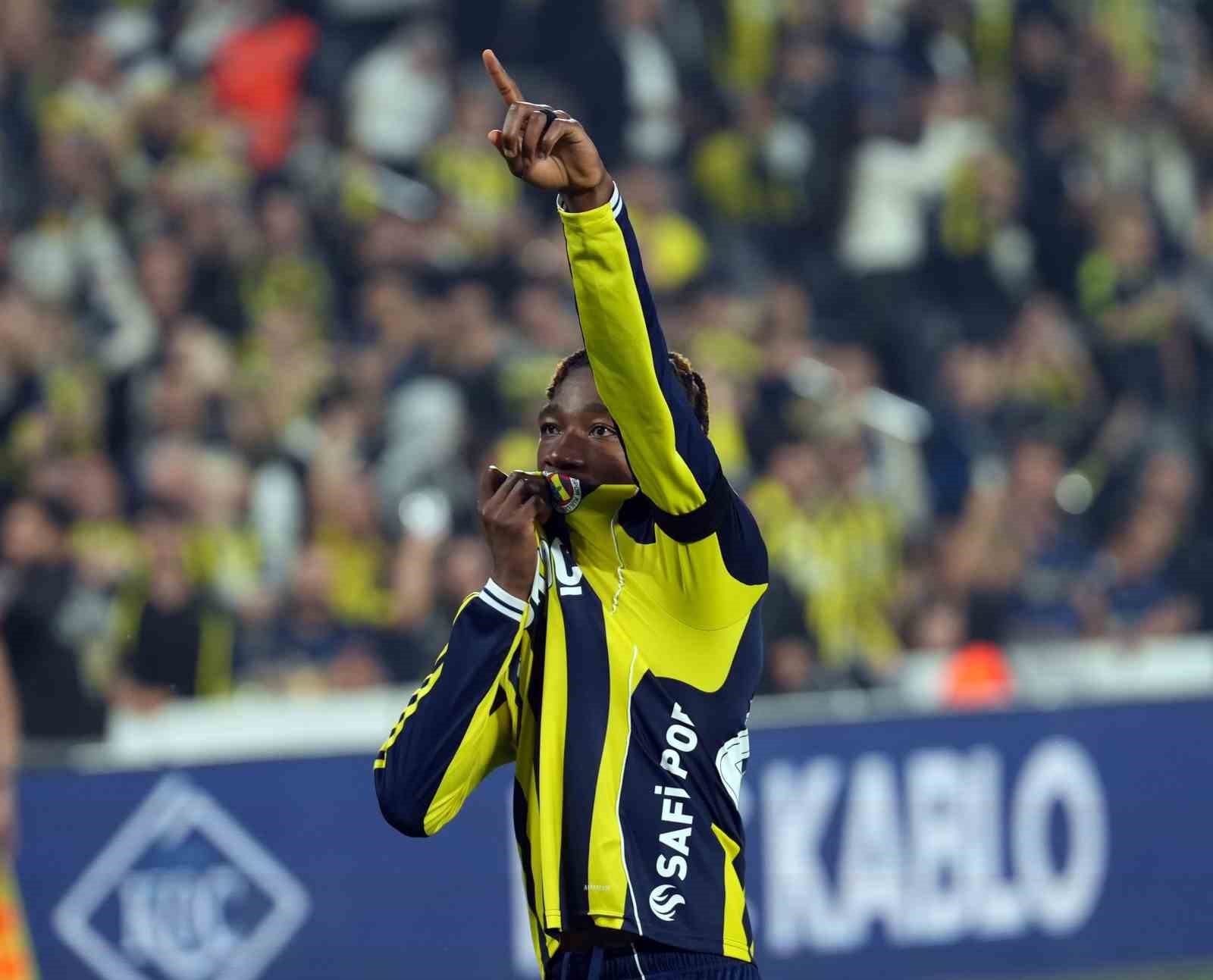 Trendyol Süper Lig: Fenerbahçe: 4 - Kayserispor: 2 (Maç sonucu) 16 trendyol super lig fenerbahce 4 kayserispor 2 mac sonucu 12 k7elnmIg