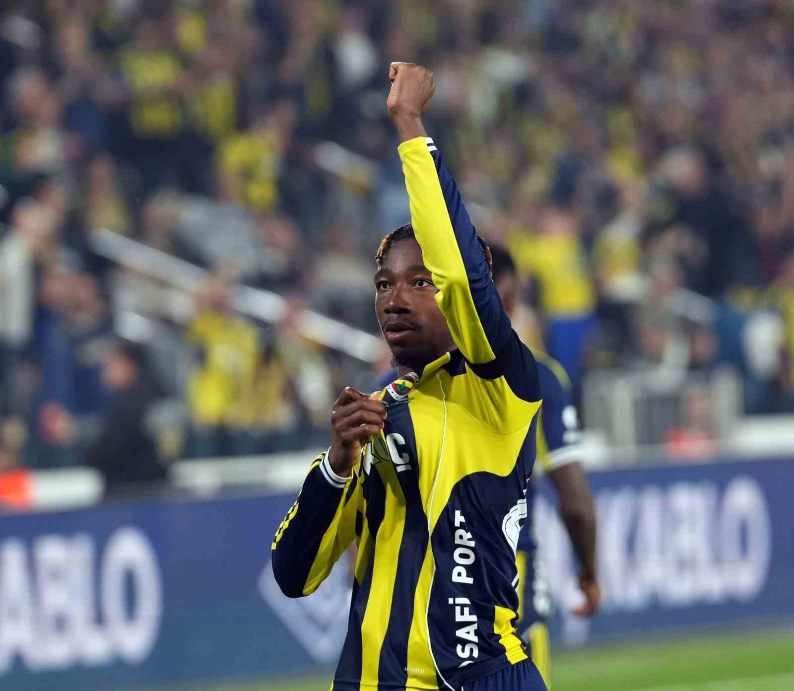Trendyol Süper Lig: Fenerbahçe: 4 - Kayserispor: 2 (Maç sonucu) 17 trendyol super lig fenerbahce 4 kayserispor 2 mac sonucu 13 Pjy8Iq2P