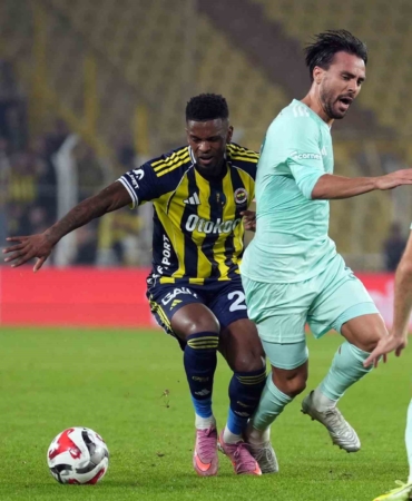 trendyol-super-lig-fenerbahce-4-kayserispor-2-mac-sonucu-EnmwShbB.jpg