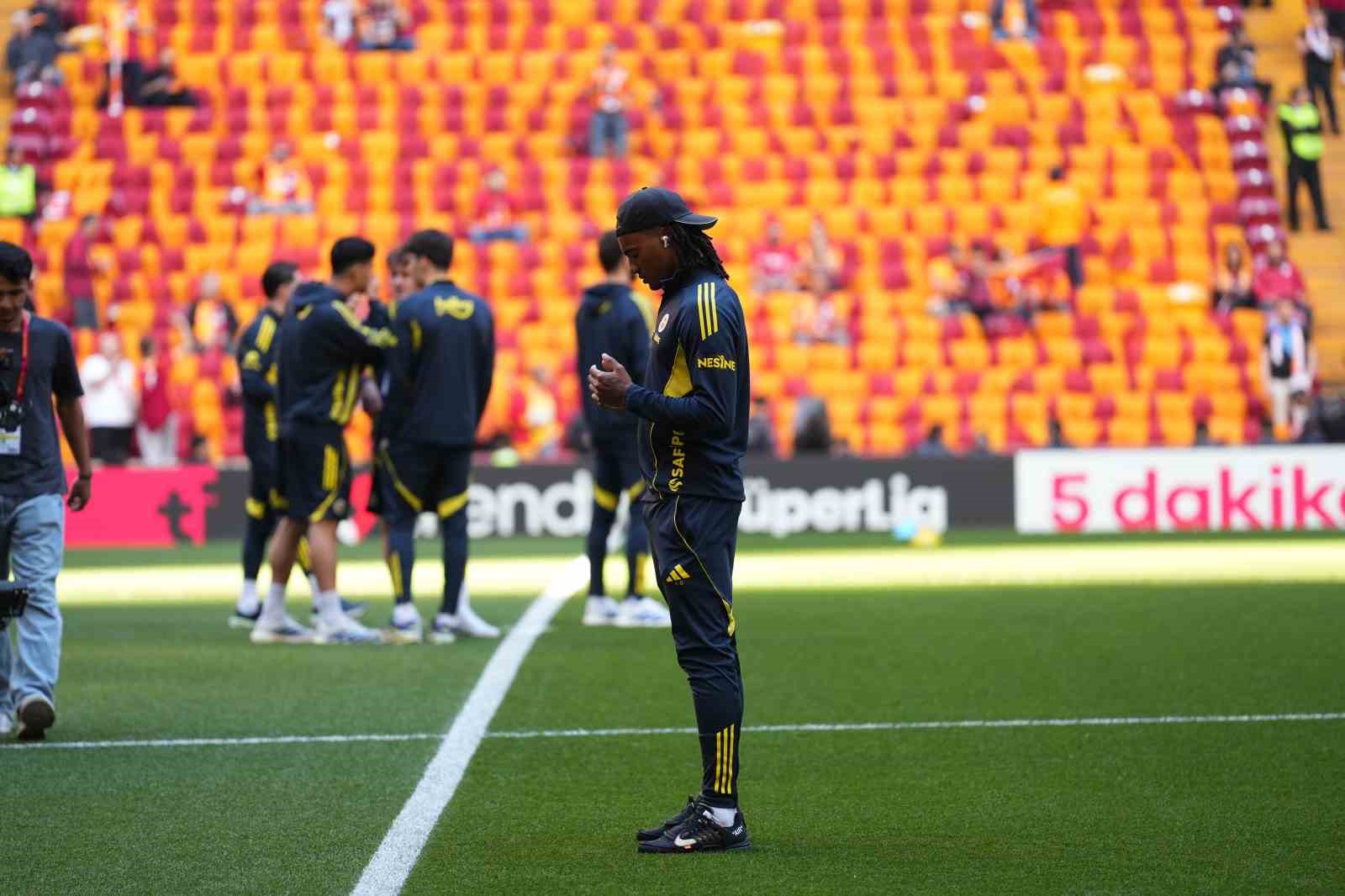 trendyol super lig galatasaray 0 fenerbahce 0 mac devam ediyor 4 lvVlysqF
