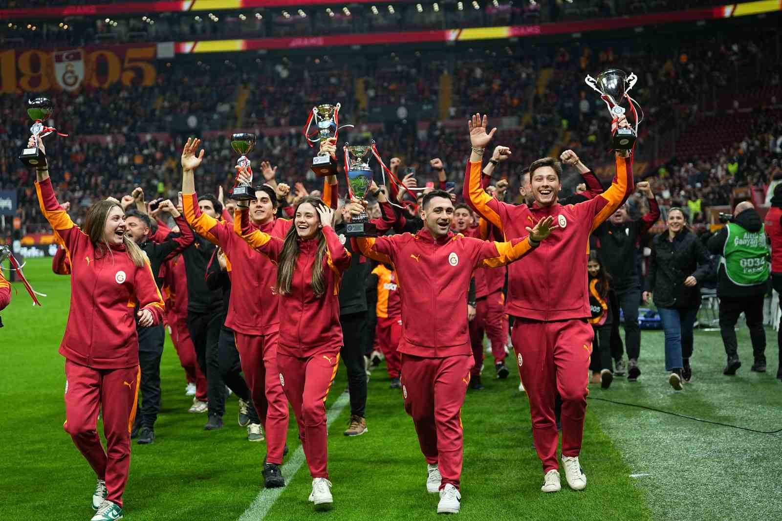 trendyol super lig galatasaray 0 gaziantep fk 0 mac devam ediyor 3