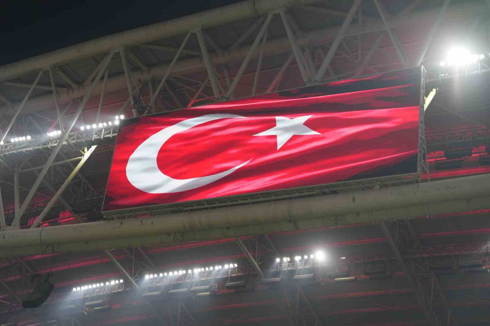 trendyol super lig galatasaray 0 genclerbirligi 0 mac devam ediyor 14 gqNu1iIu