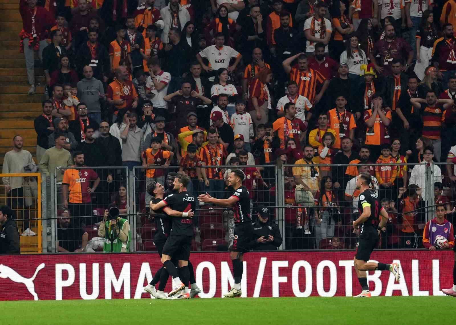trendyol super lig galatasaray 0 genclerbirligi 1 ilk yari 1